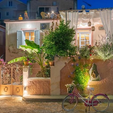 Flowers In The City - Elegant Home In Argostoli Extérieur photo